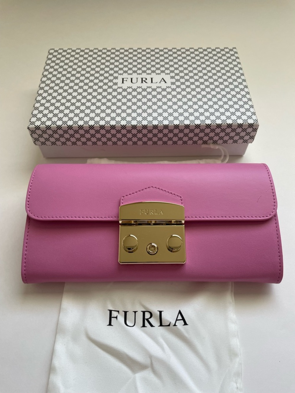 Furla Pink Leather Clutch Wallet with Detachable Gold Chain